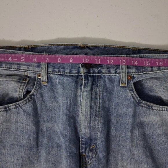 Levis Jeans Mens 38x30 Blue Denim 505 Regular Fit Water Less Stone Wash - Picture 8 of 12